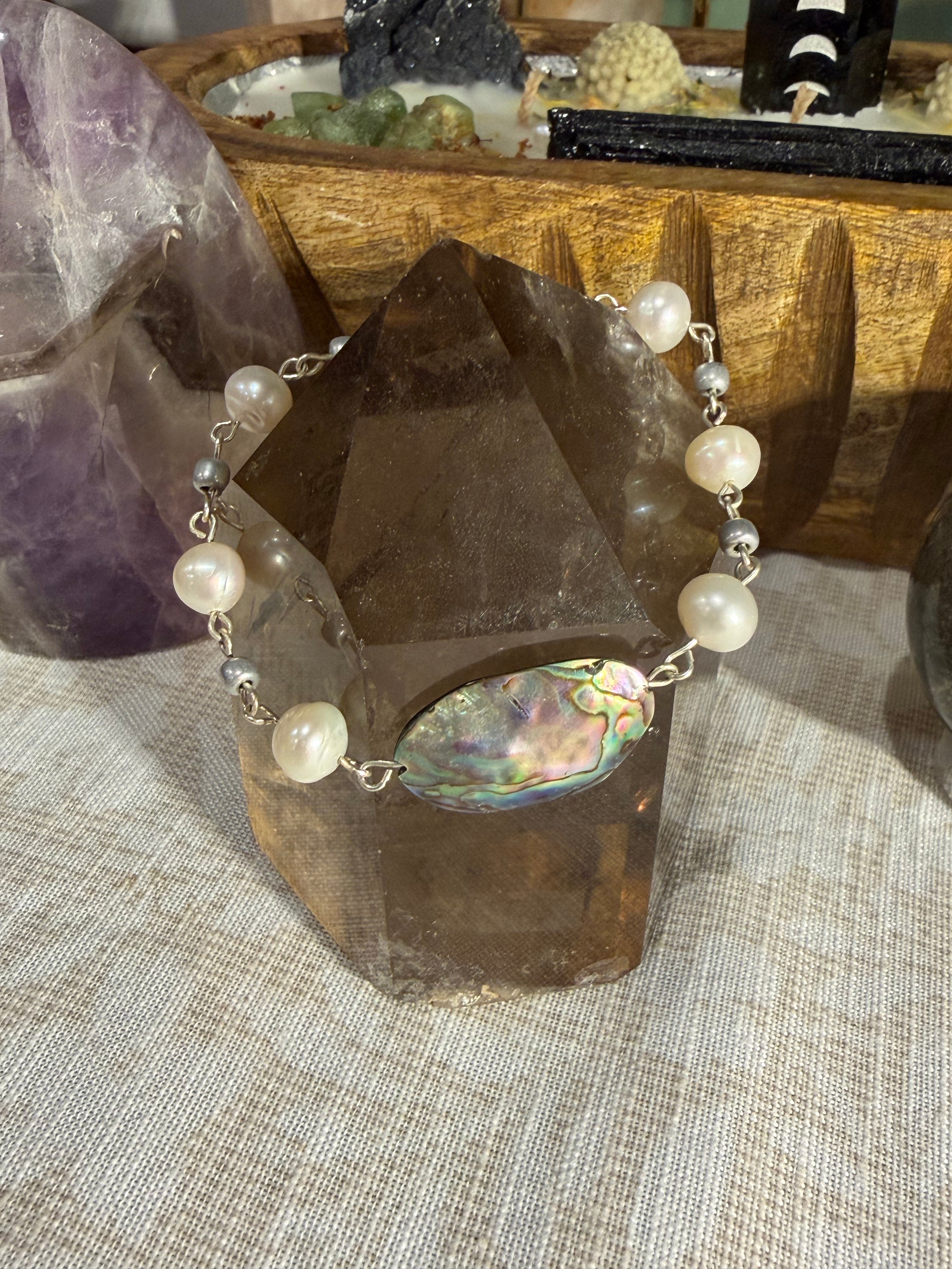 Abalone Shell & Freshwater Pearl 6 inch silver-tone bracelet