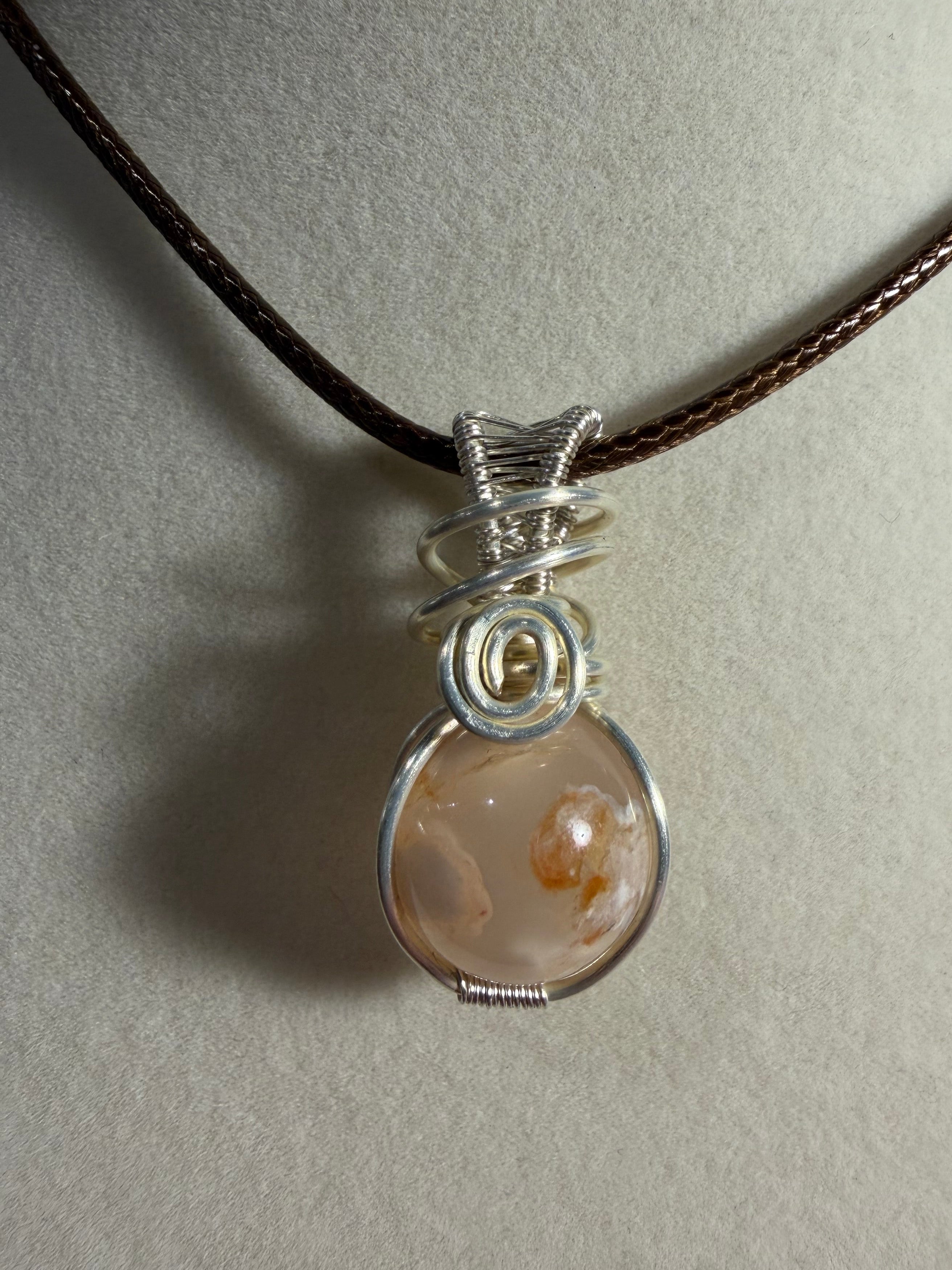 Flower Agate silver-tone copper sphere necklace