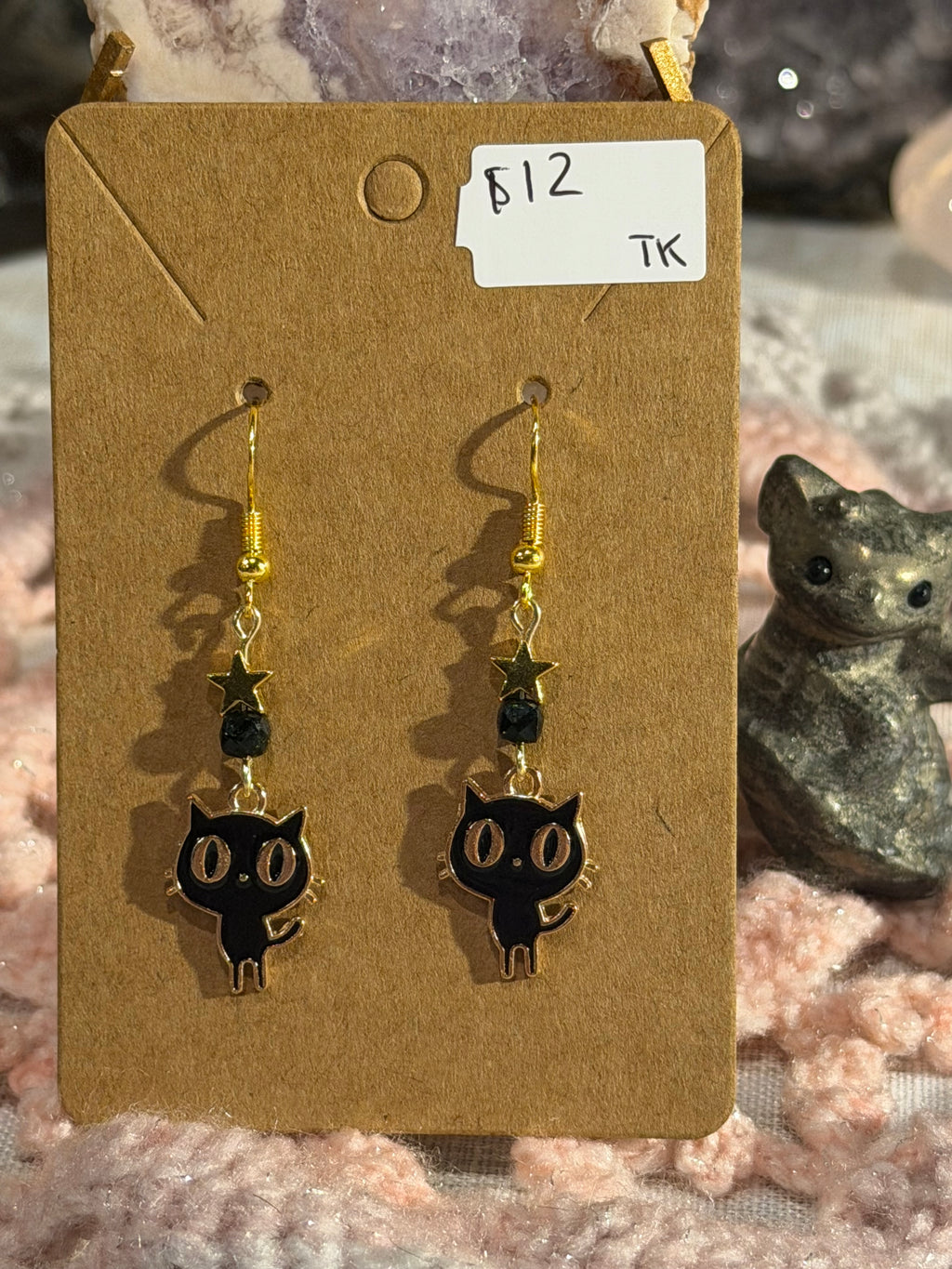 Green Sandstone & star beaded black cat earrings
