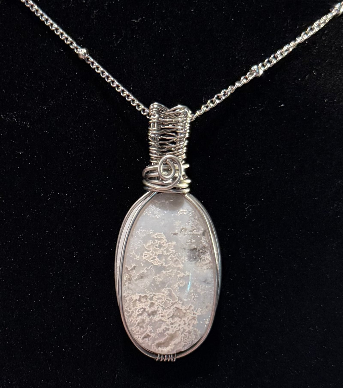Plume Agate stainless steel wire-wrapped pendant