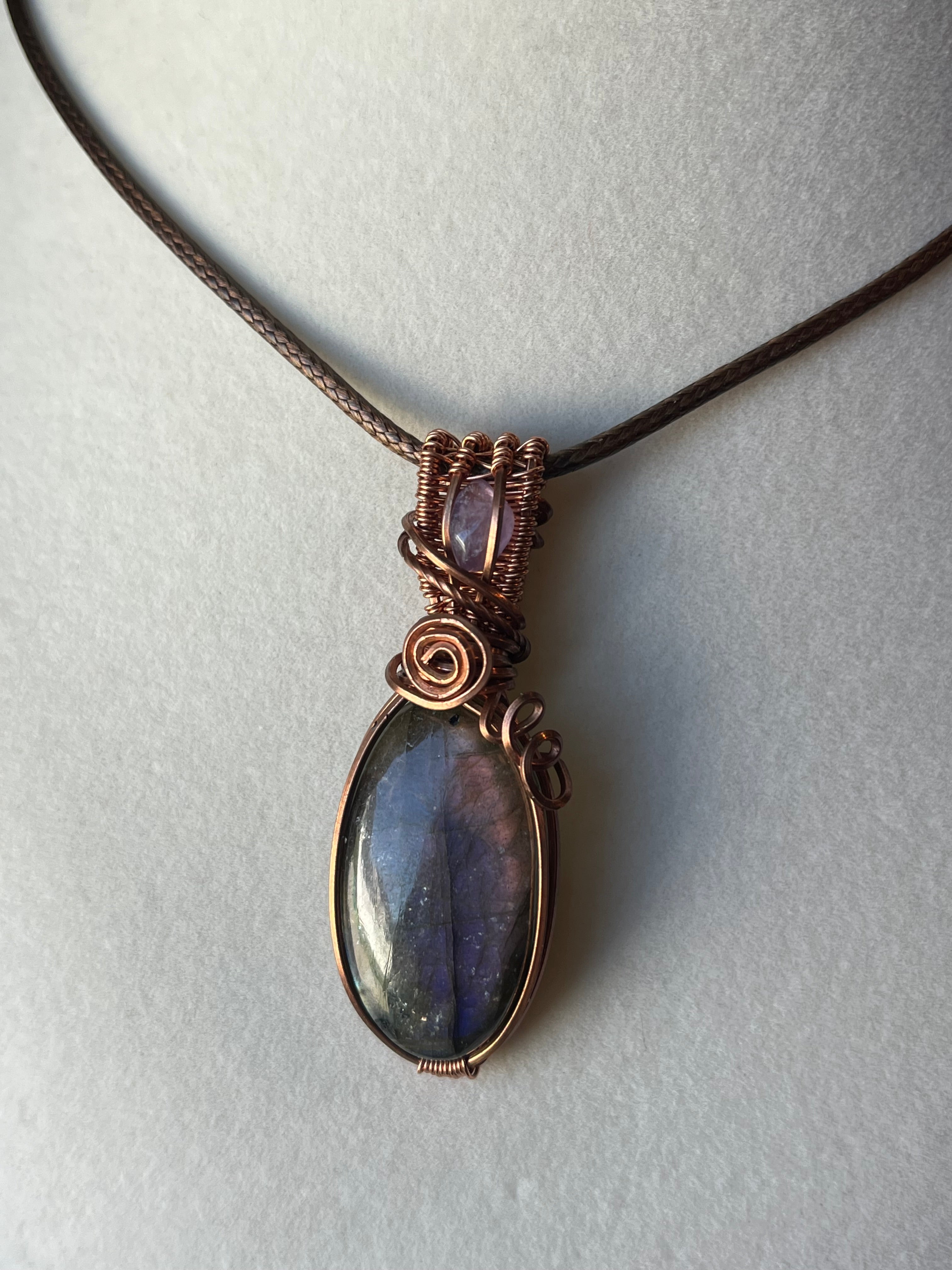 Purple flash Labradorite & Amethyst chip copper wire-wrapped pendant