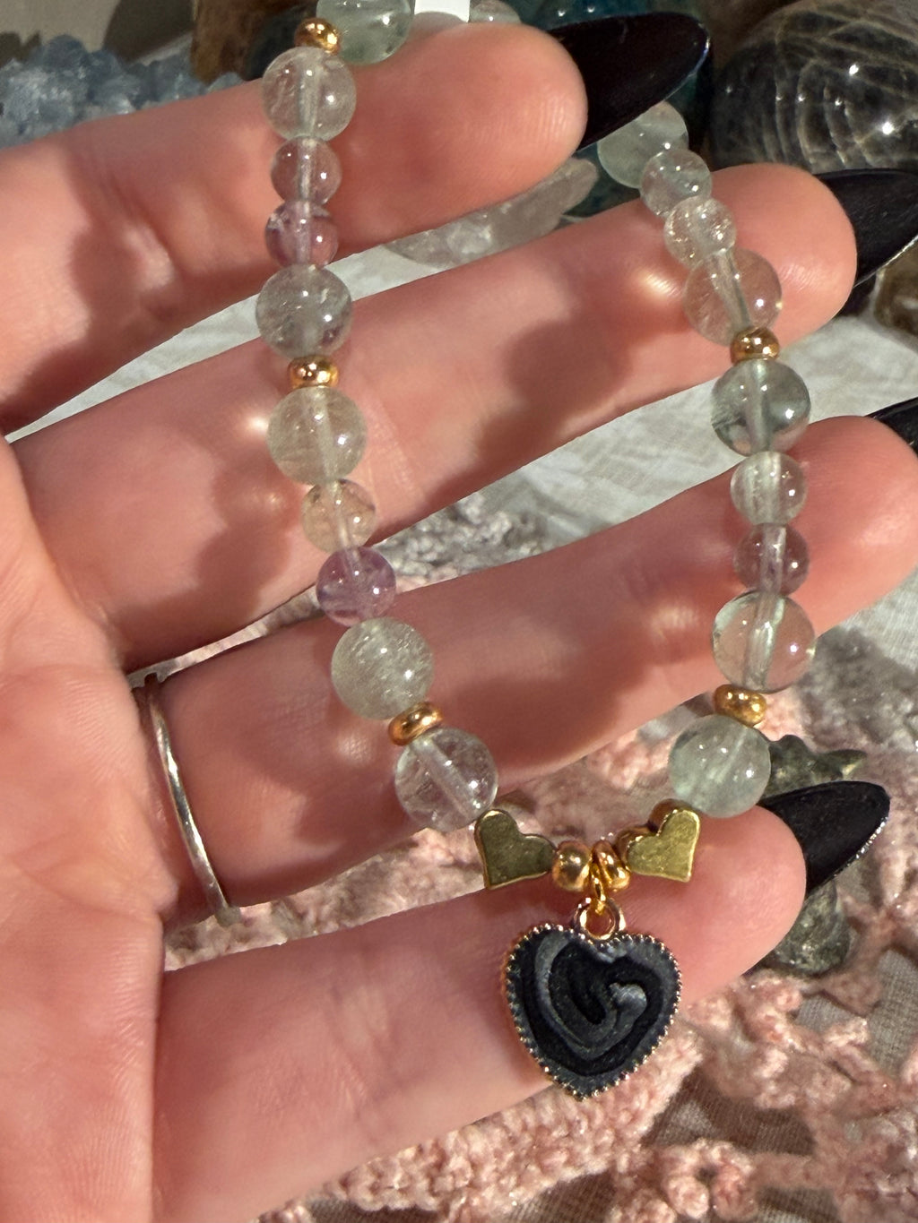 Fluorite 6-inch stretchy heart bracelet