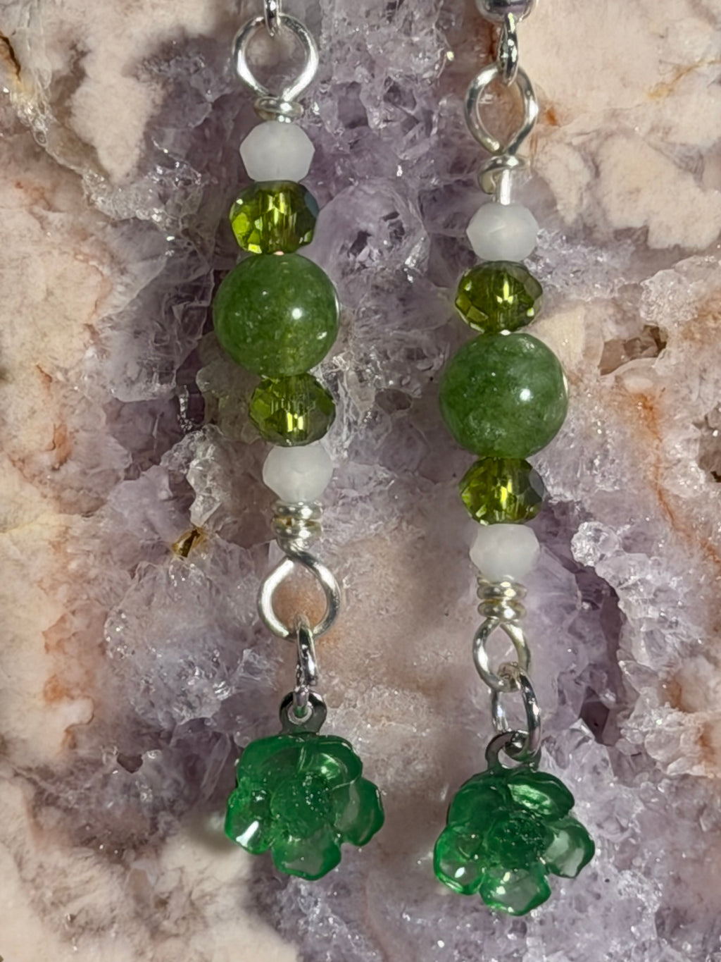 Peridot, green glass & white glass beaded flower silver-tone earrings