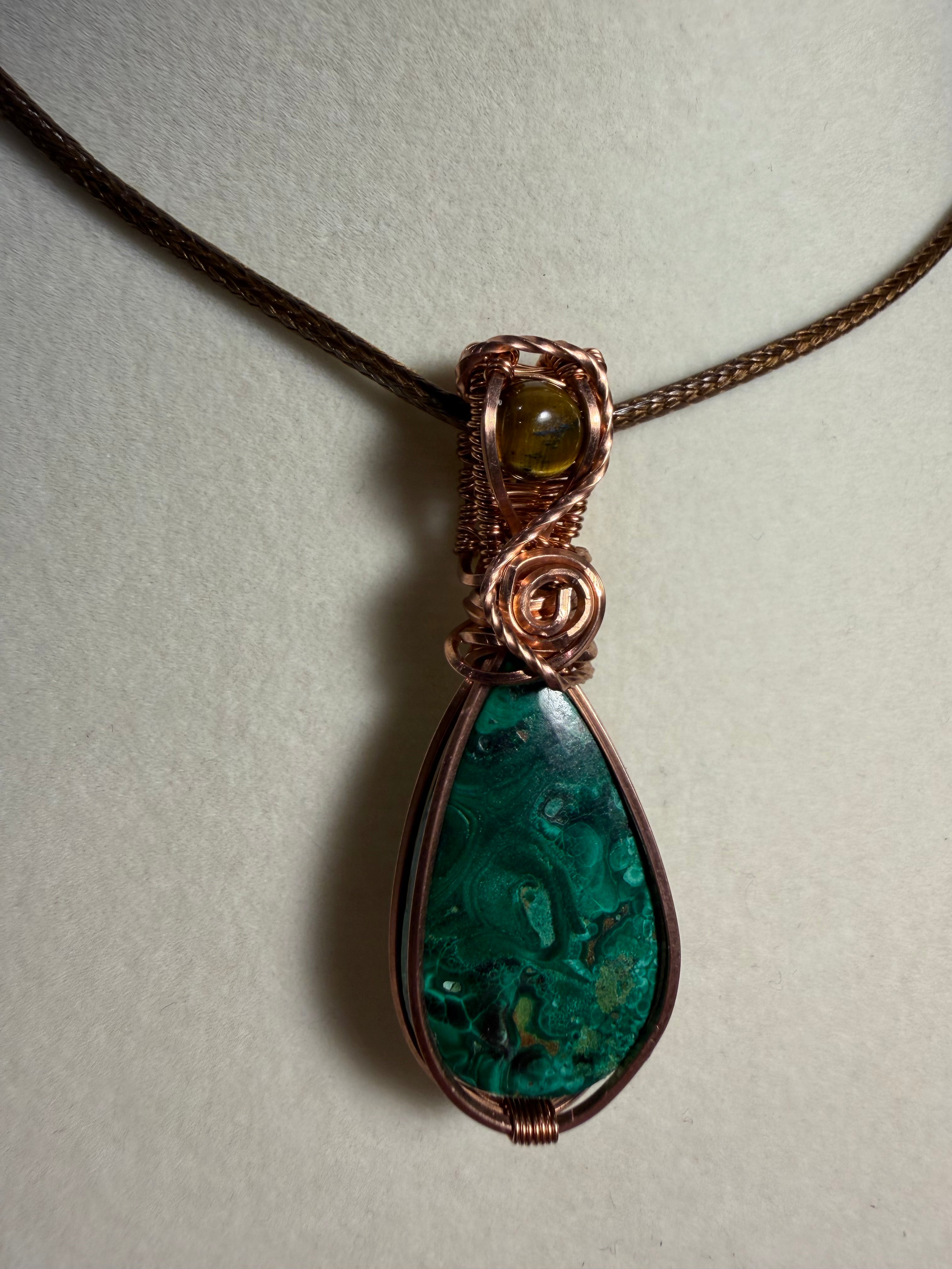 Malachite & Tiger's Eye copper wire-wrapped pendant