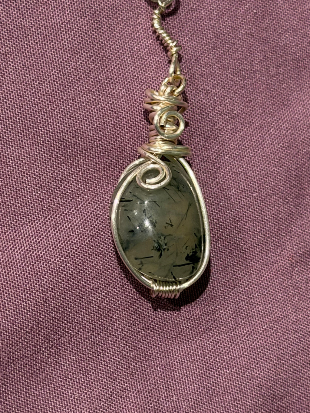 Prehnite silver-tone copper wire-wrapped keychain/purse charm