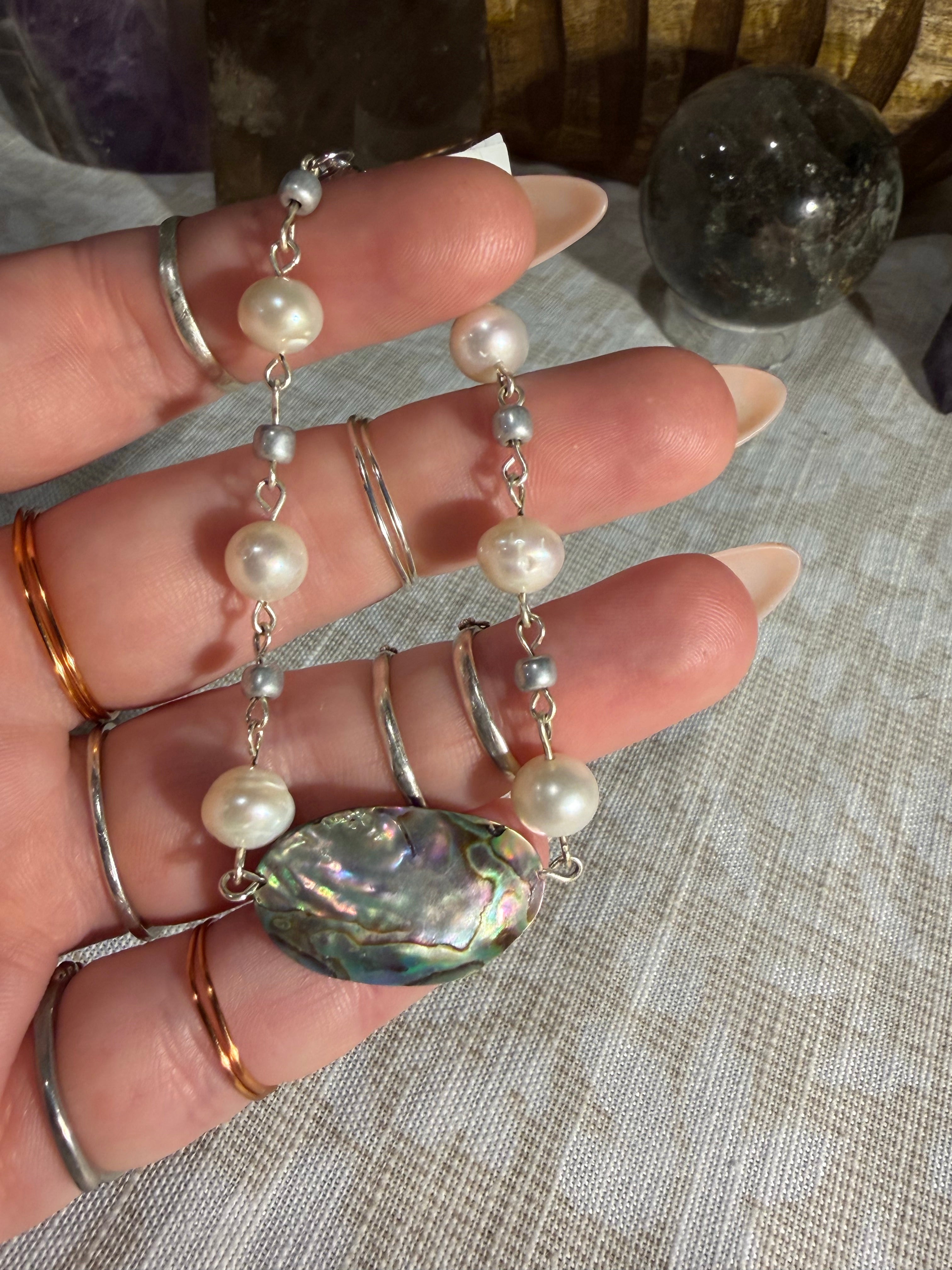 Abalone Shell & Freshwater Pearl 6 inch silver-tone bracelet