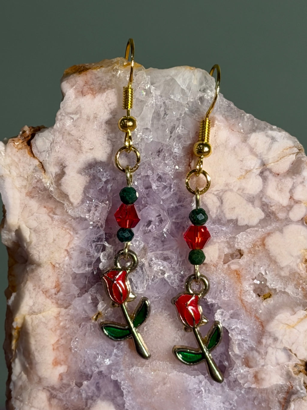 Green Mica & red glass beaded earrings with gold-tone rose charms