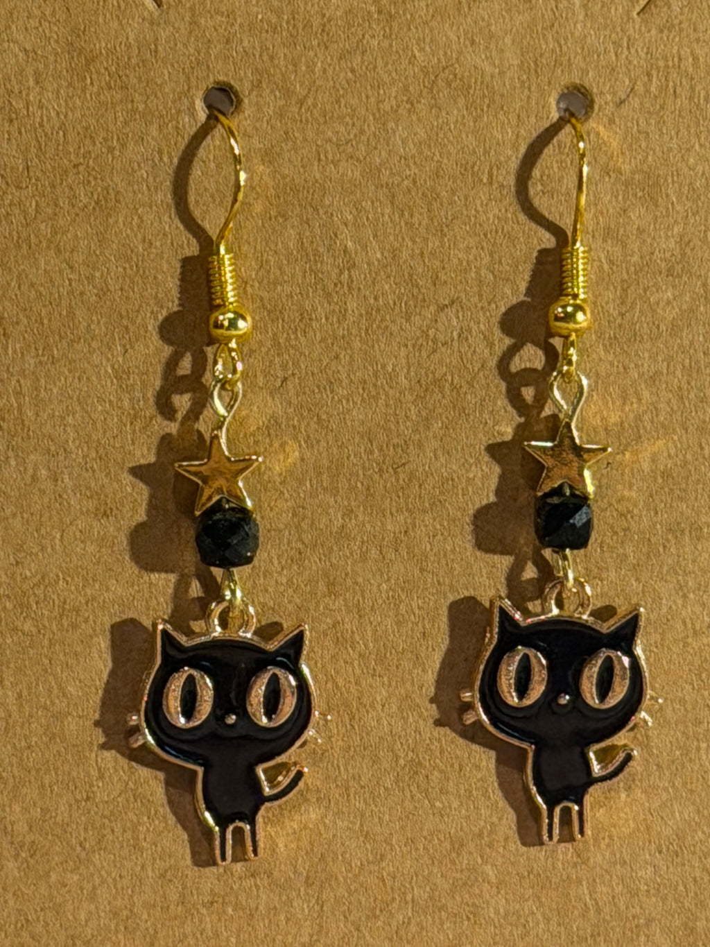 Green Sandstone & star beaded black cat earrings