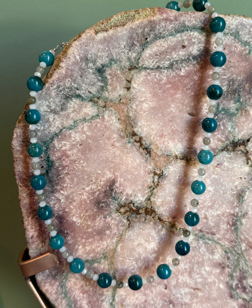 Blue Apatite, Labradorite & white glass beaded necklace
