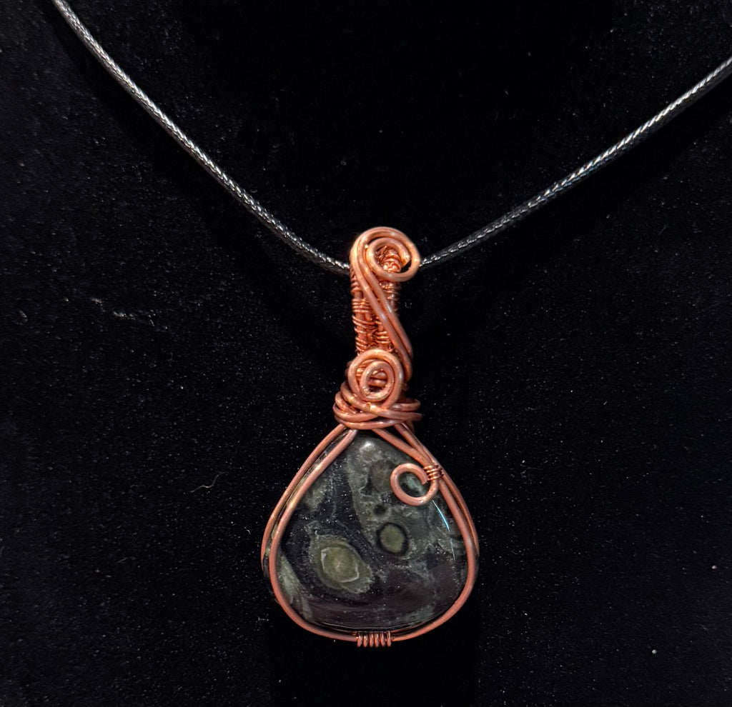 Kambaba Jasper copper wire-wrapped pendant