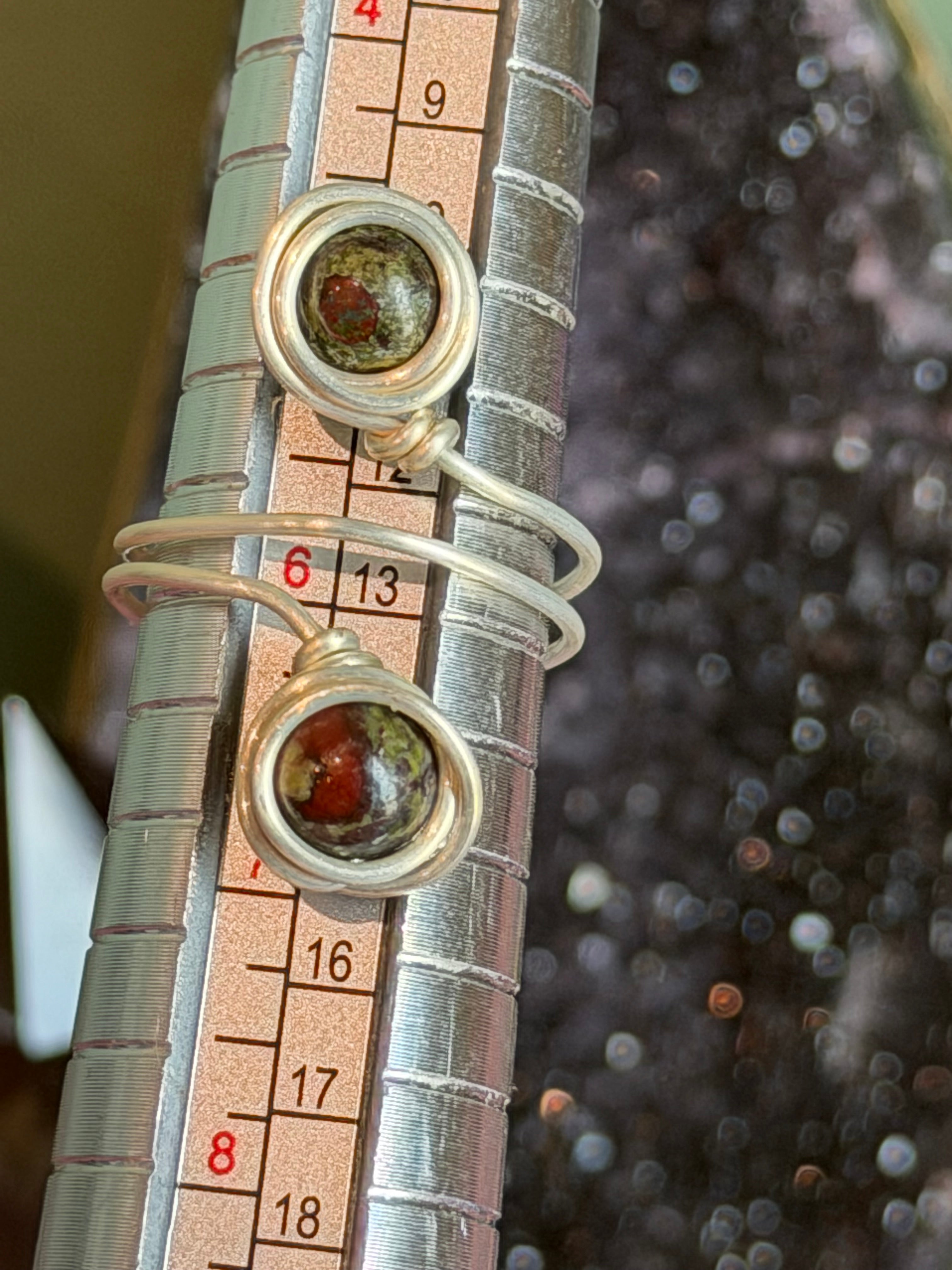 Double Dragon Stone size 6 silver-tone copper wire-wrapped ring