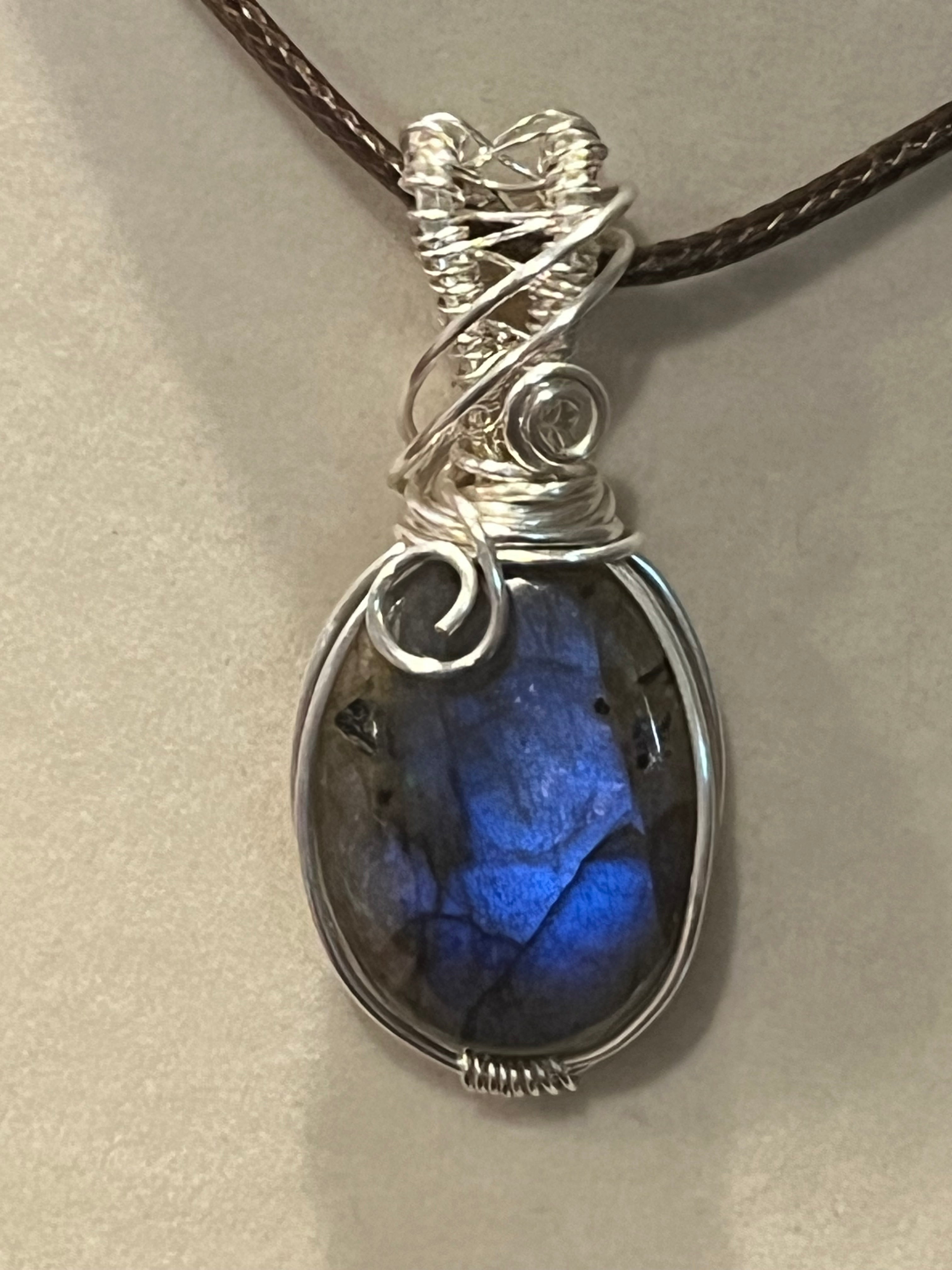 Blue flash Labradorite silver-tone copper wire-wrapped pendant