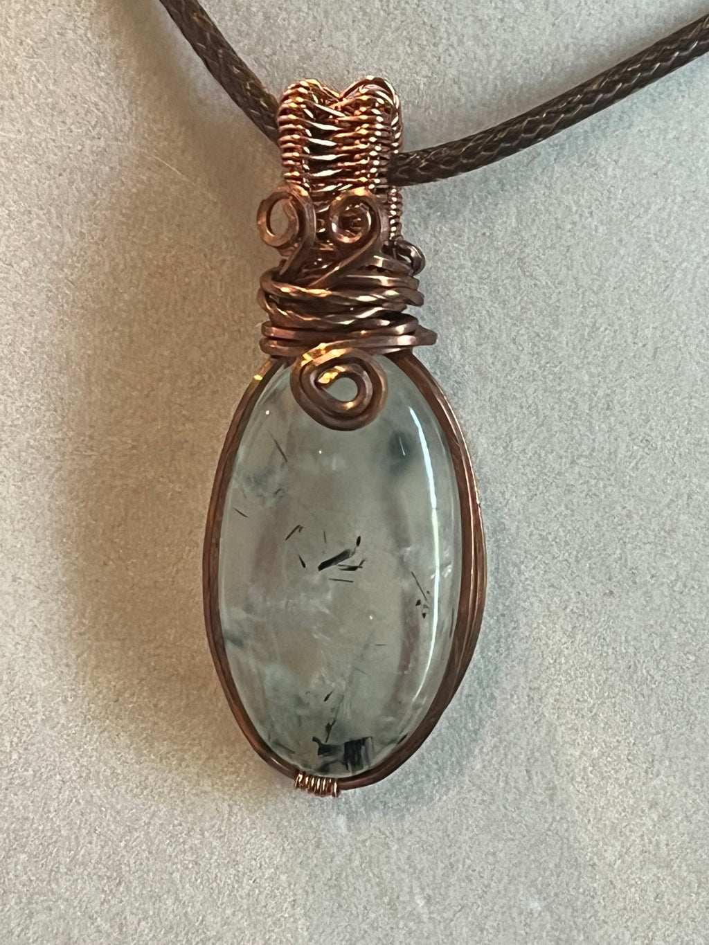 Prehnite copper wire-wrapped pendant
