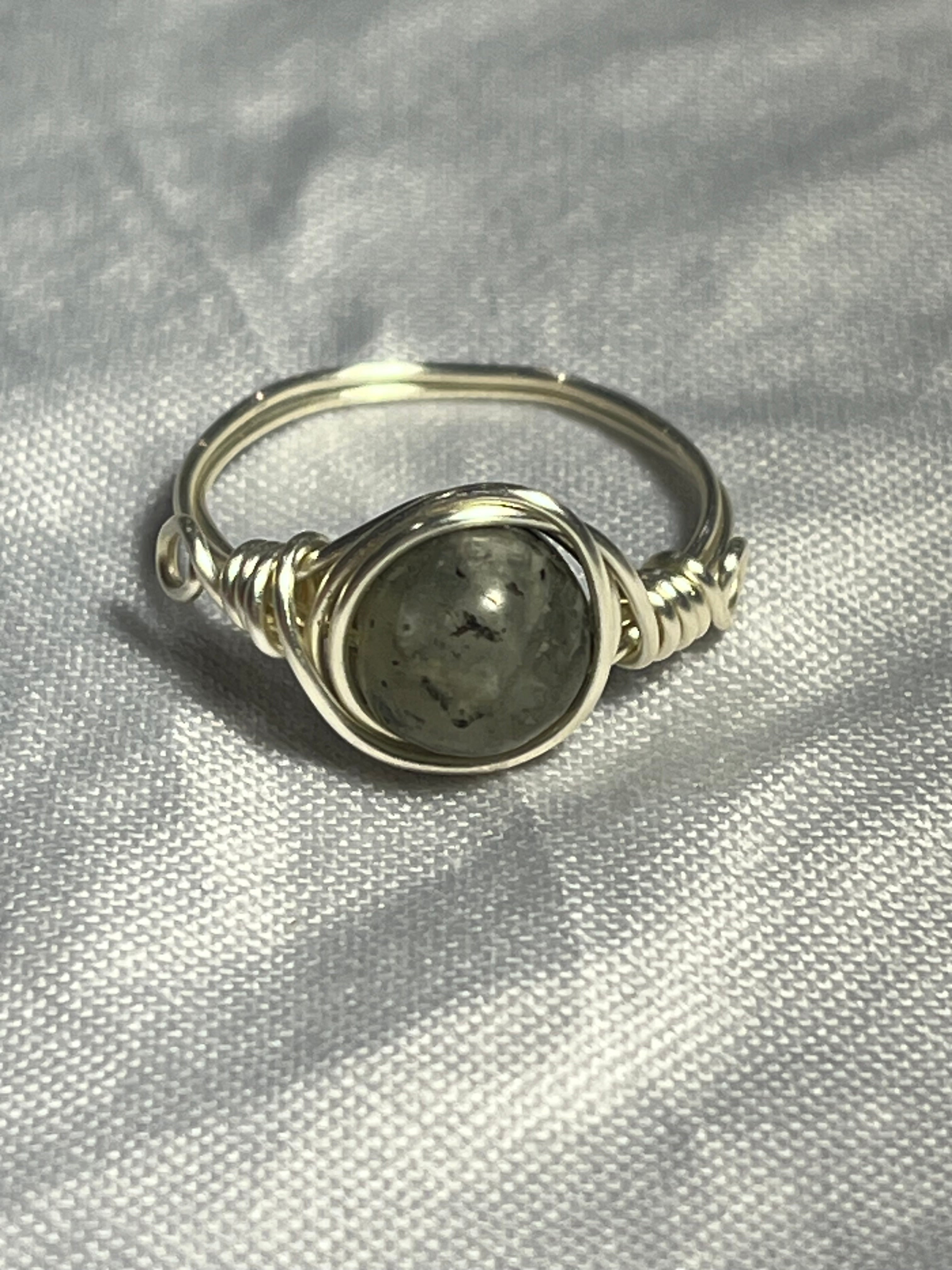 Labradorite size 8 silver-tone copper wire-wrapped ring