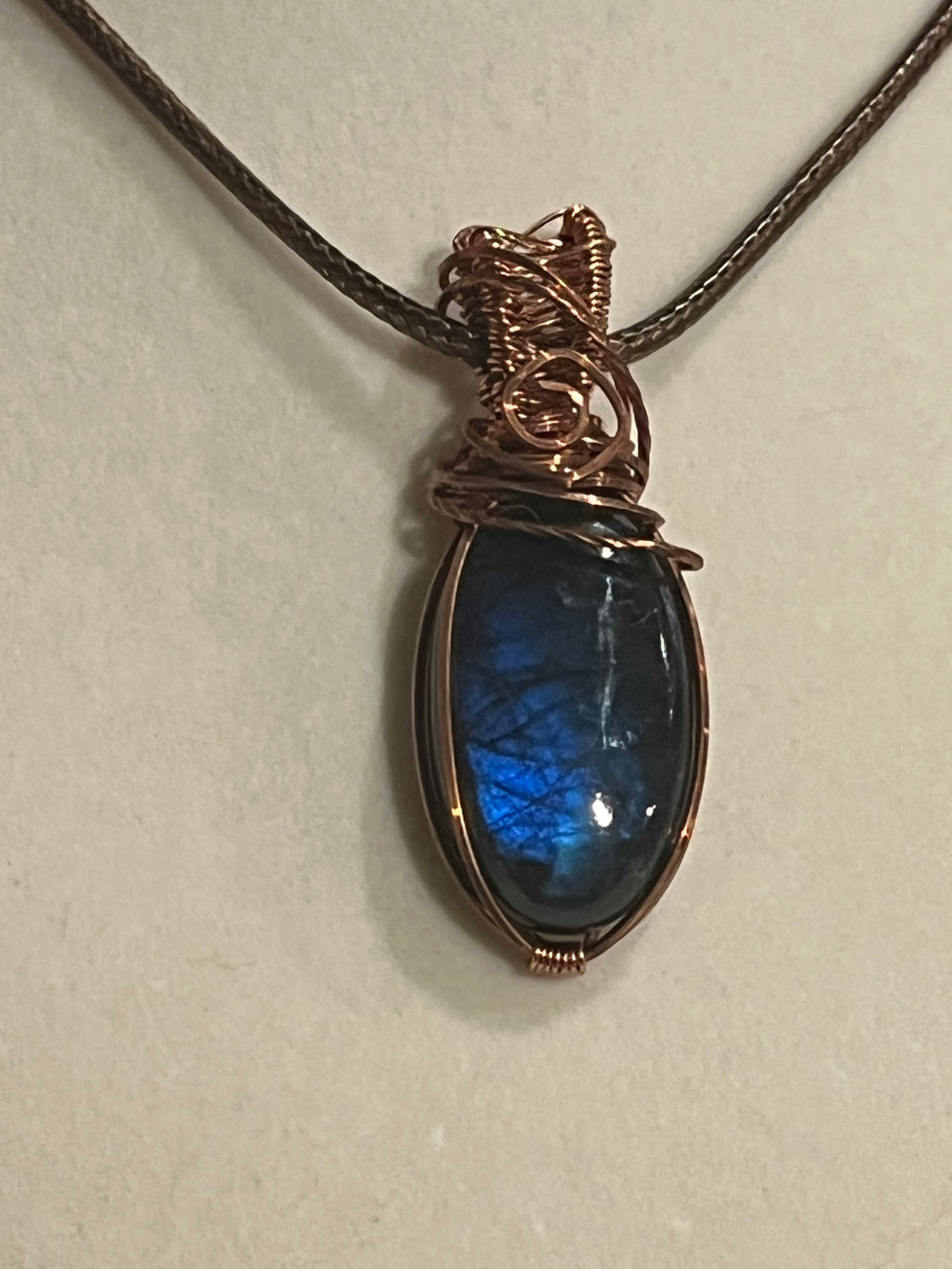 Blue flash Labradorite copper wire-wrapped pendant