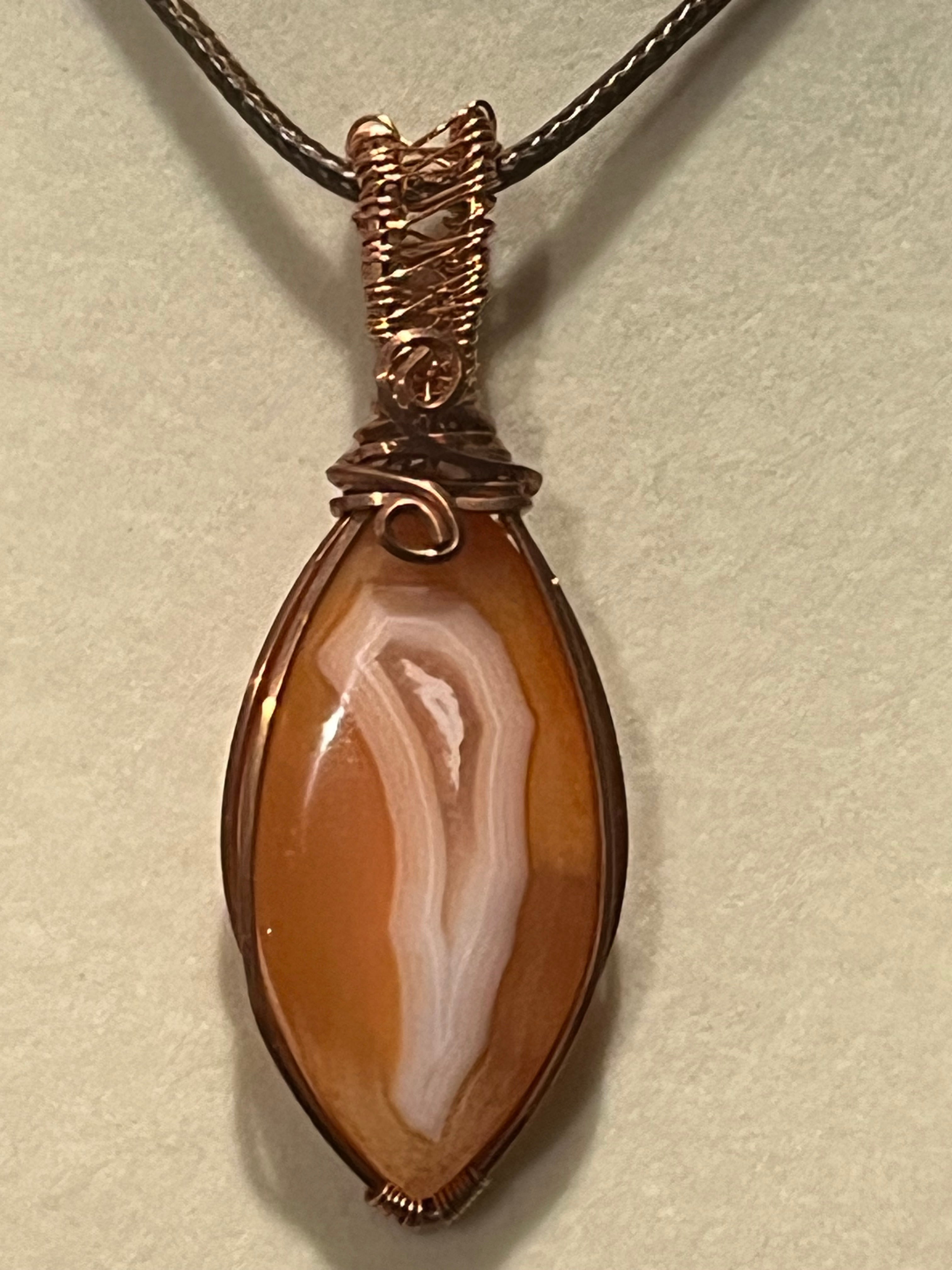 Carnelian Agate copper wire-wrapped pendant