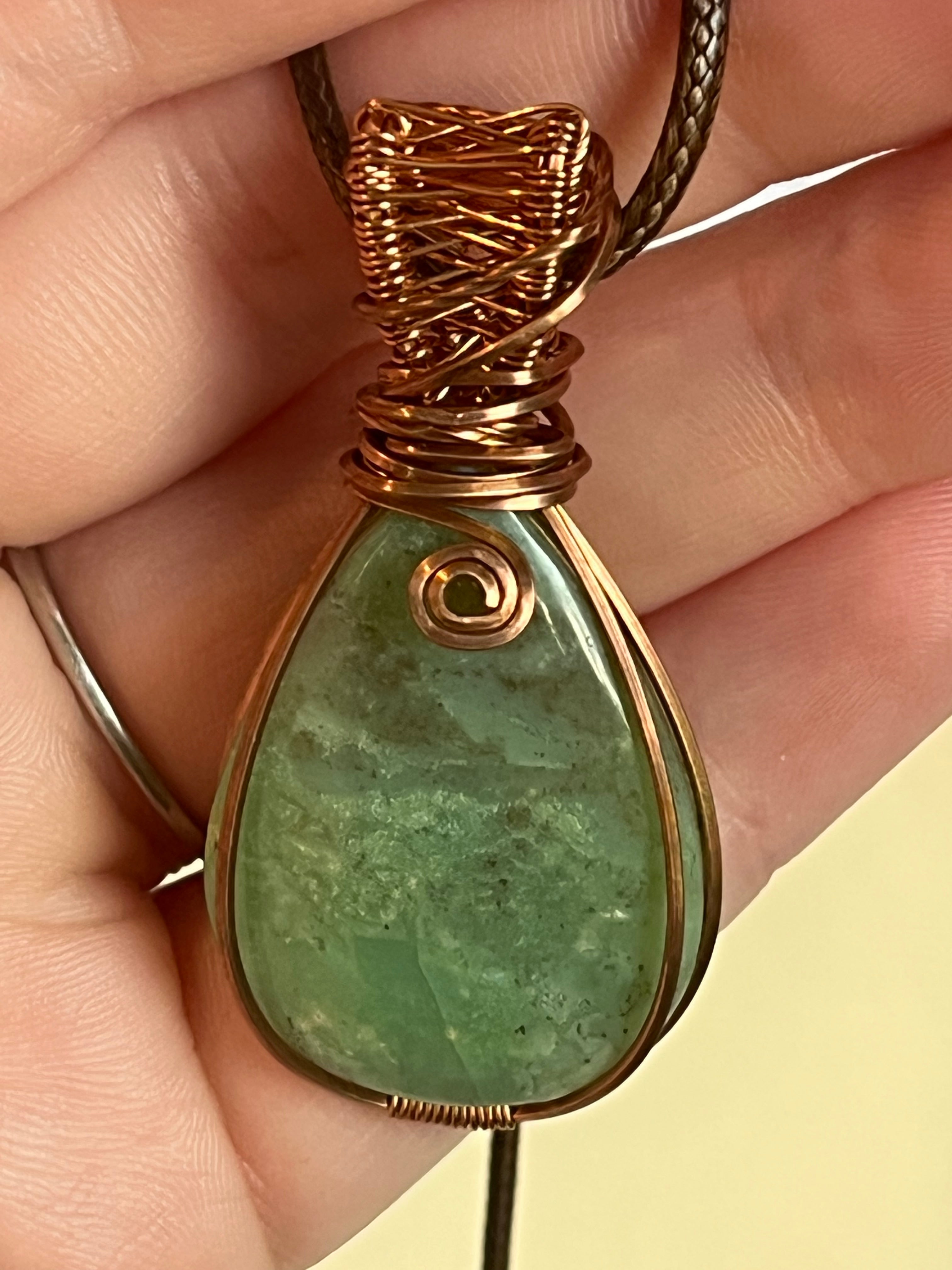 Chrysoprase copper wire-wrapped pendant