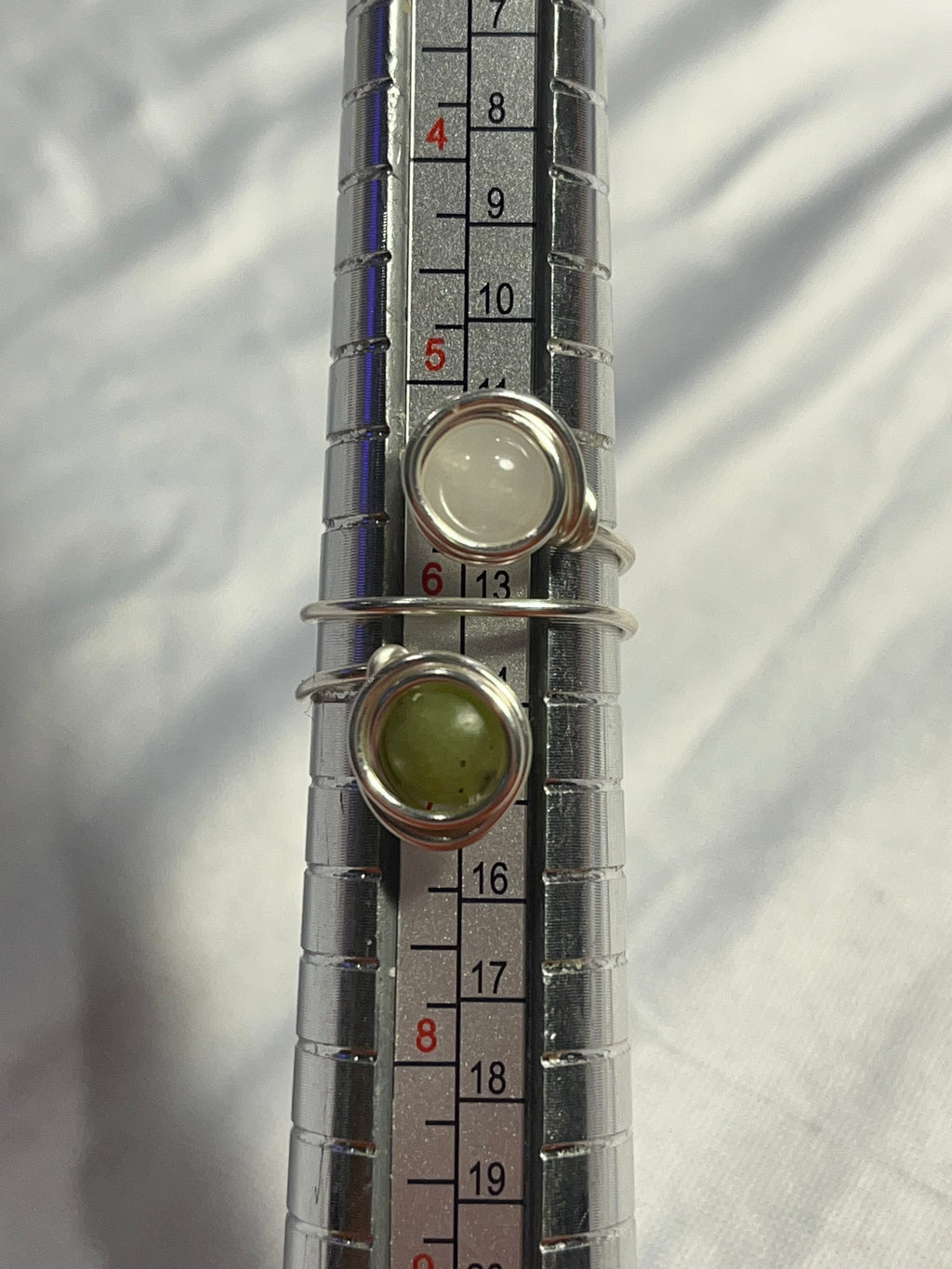 Chinese Jade & Rose Quartz size 6 silver-tone copper wire-wrapped ring