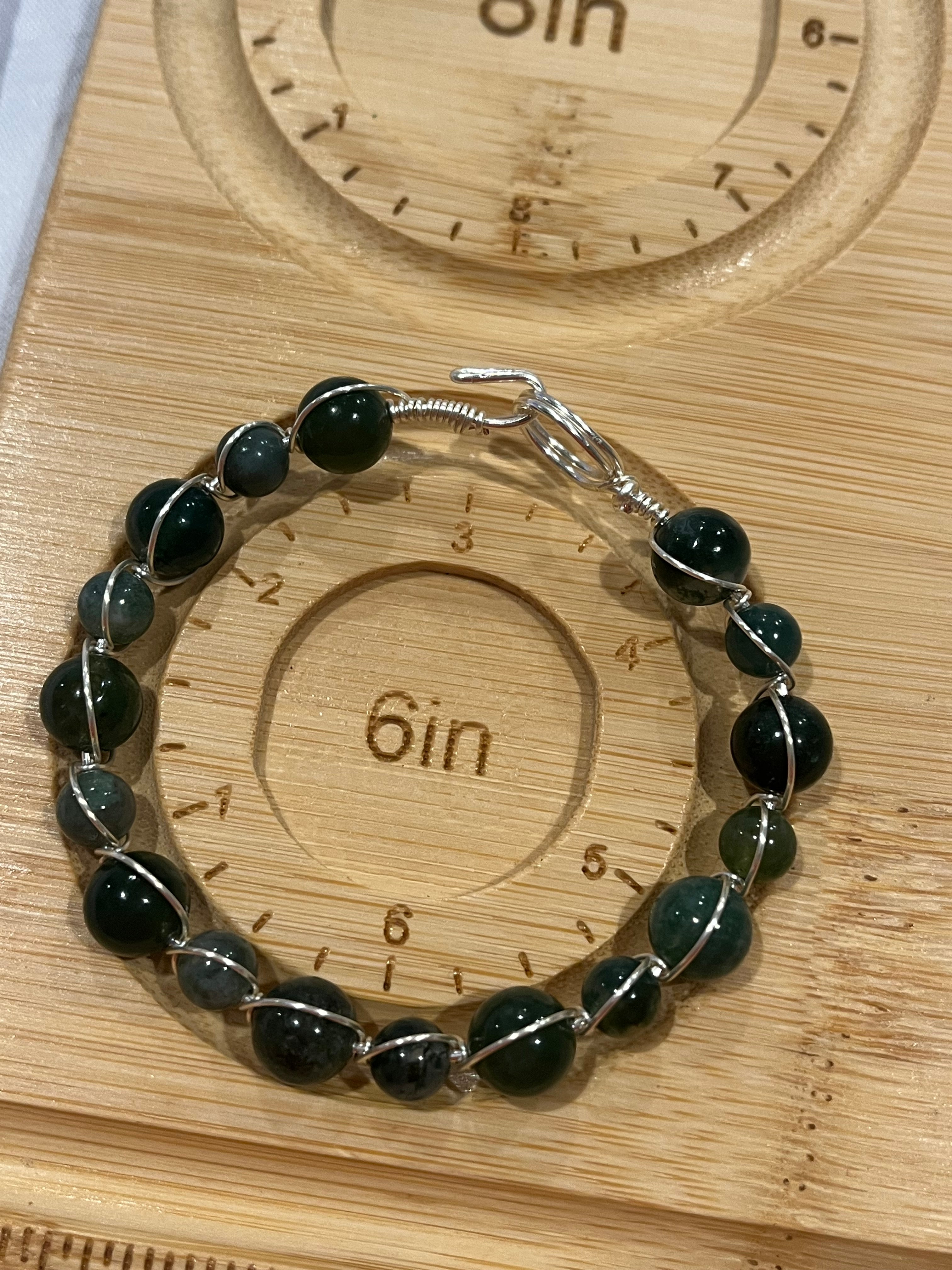 Moss Agate 6 in silver-tone copper wire-wrapped bracelet